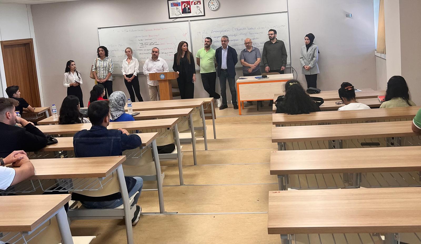 1. Sınıf Öğrencilerimiz İle Oryantasyon ve Tanışma Toplantısı Yapıldı